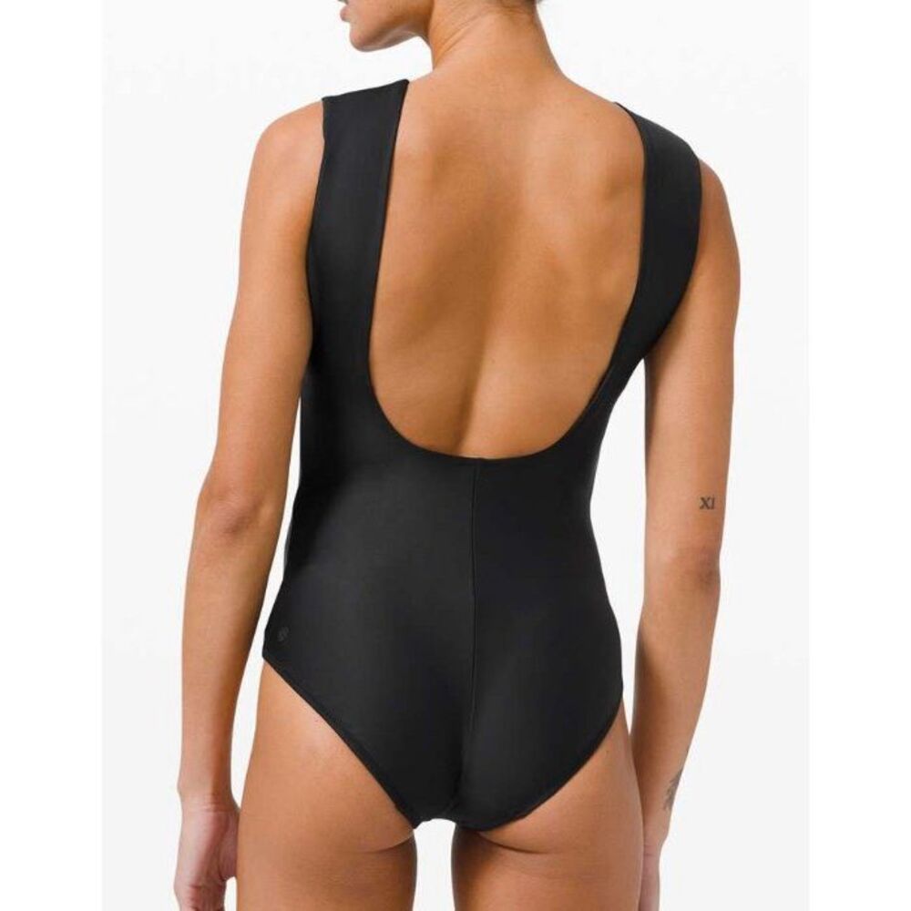 NWOT Lululemon Waterside One Piece black SWIM BATHING SUIT sz XS S